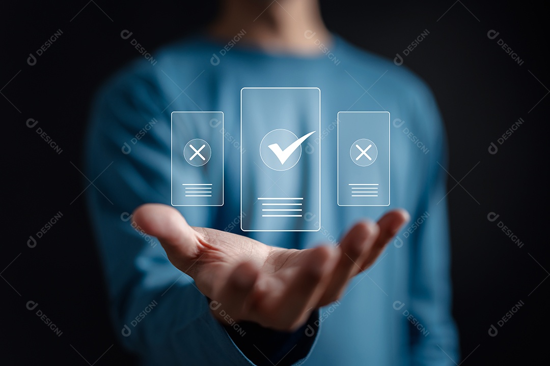 Homem jovem empresário em seu escritório