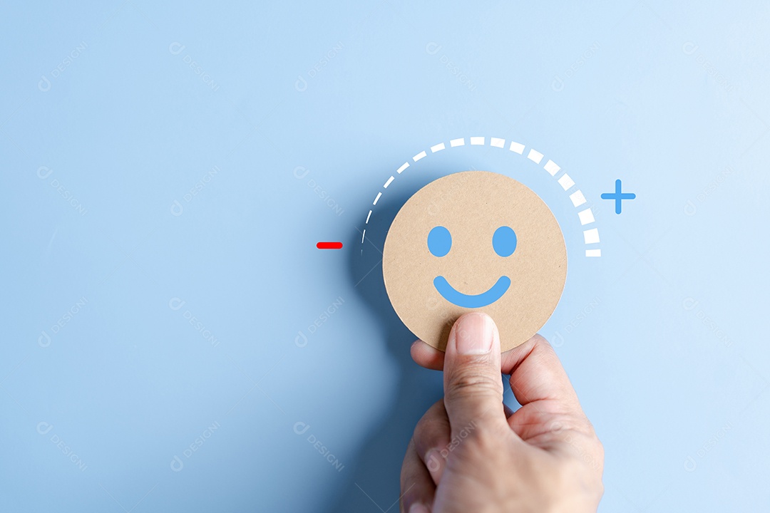 Homem jovem empresário em seu escritório