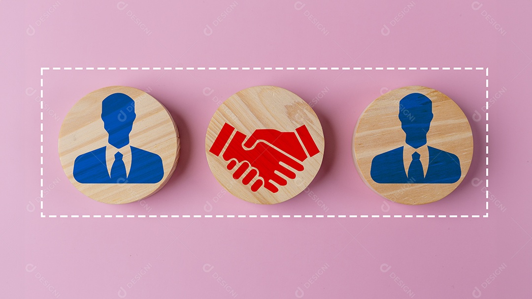 Círculos desenhados sobre fundo rosa