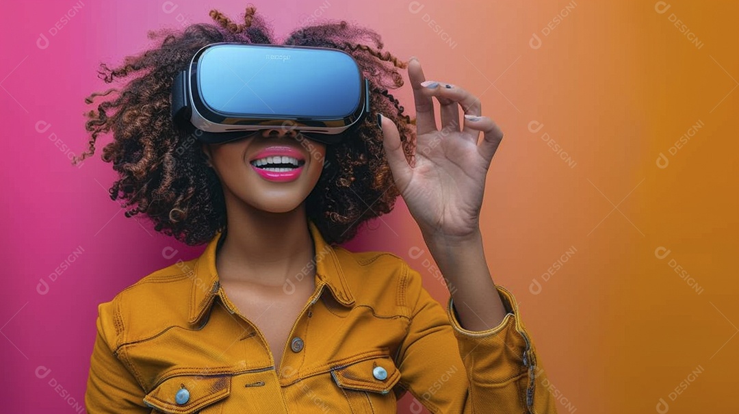 Jovem muito animada usando óculos de realidade virtual