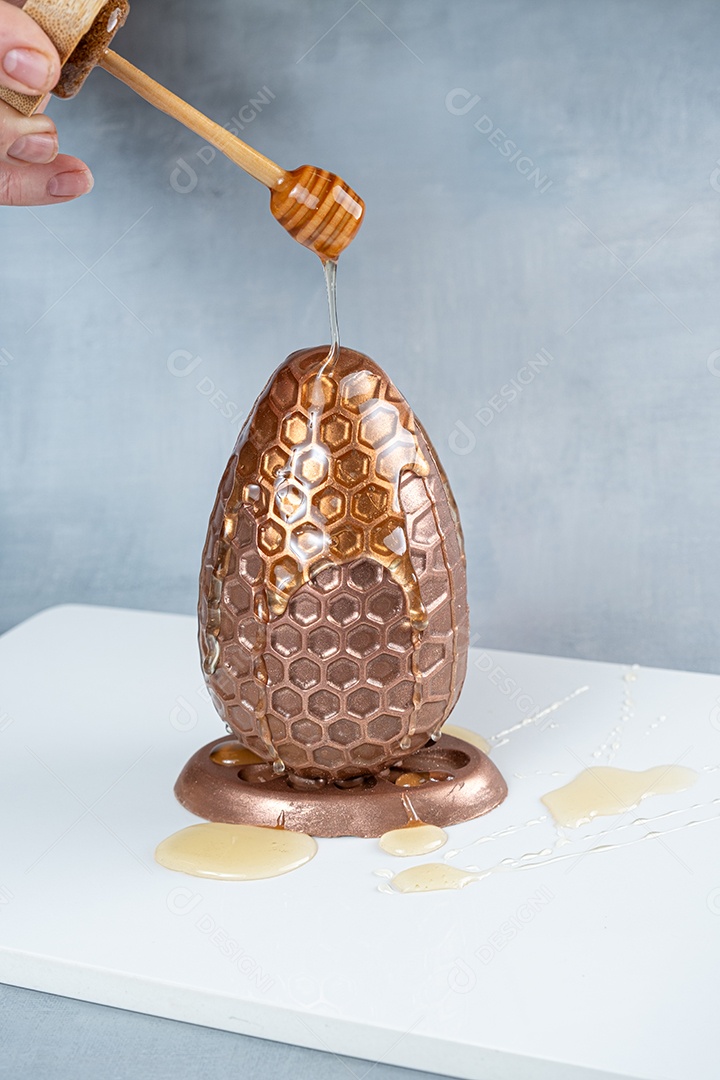 Ovos de páscoa de pao de mel