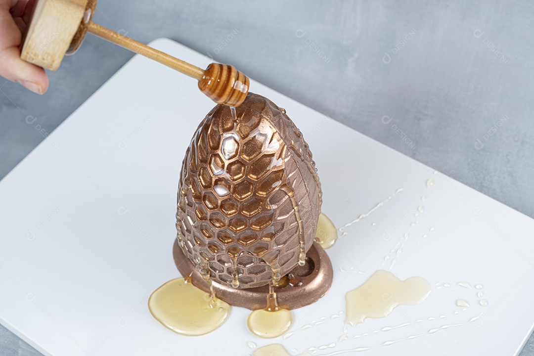 Ovos de páscoa de pao de mel