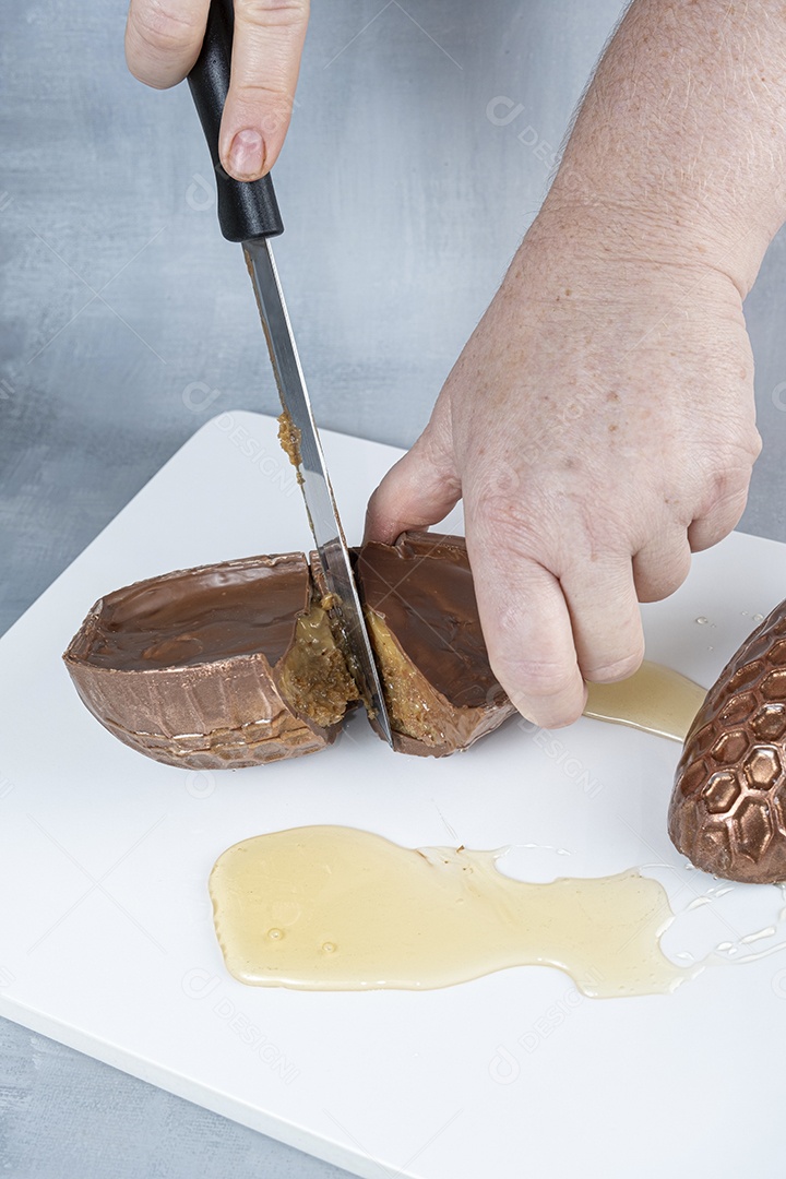 Ovos de páscoa de pao de mel