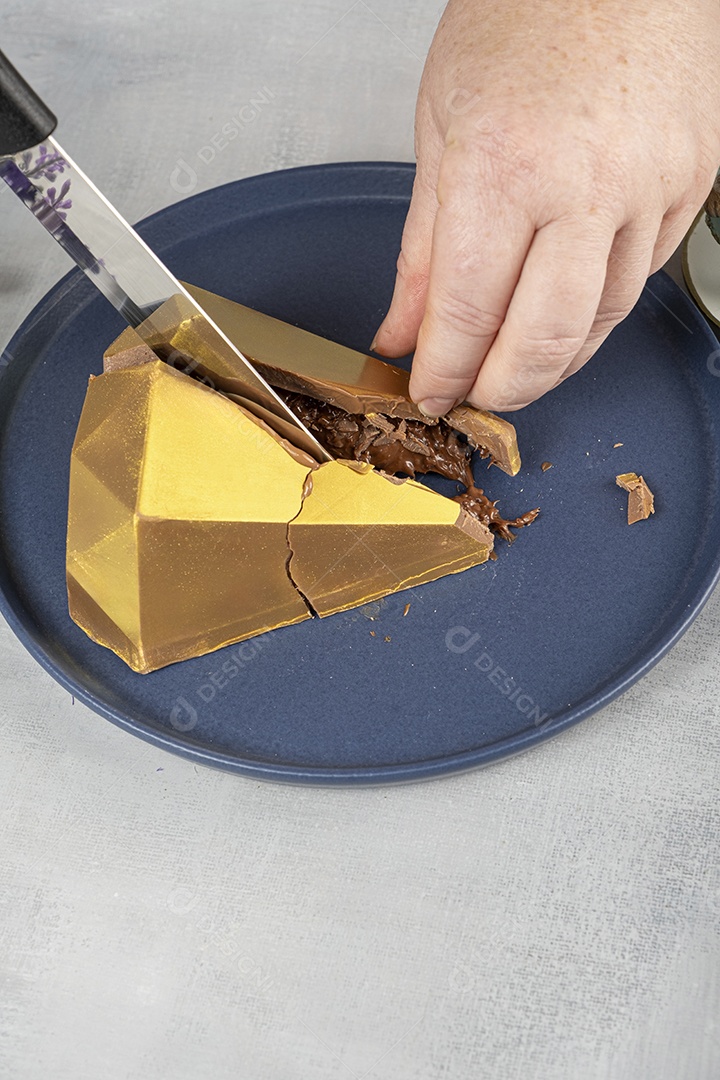 Ovos de pascoa diamante dourado