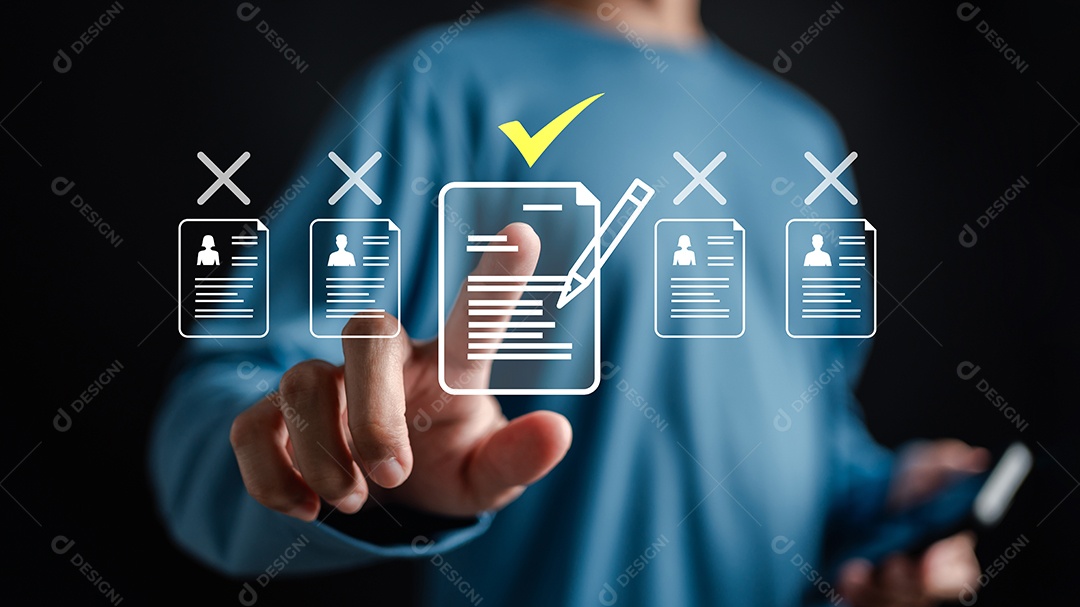 Homem jovem empresário em seu escritório