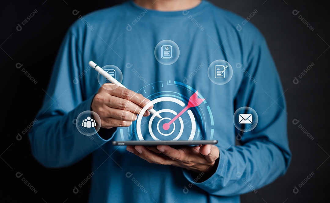 Homem jovem empresário em seu escritório