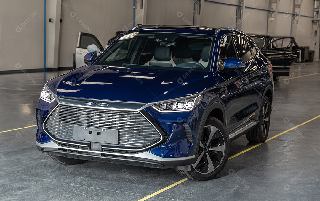 BYD Song Plus estacionado