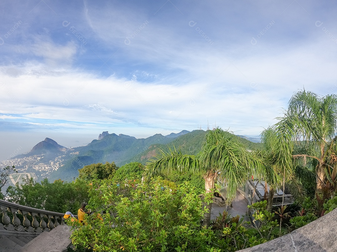 Vista do alto do Morro do Corcovado
