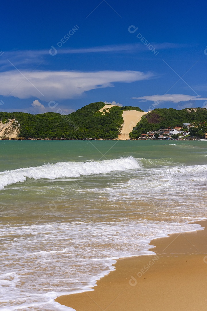 Praia de ponta negra e morro do careca em Natal