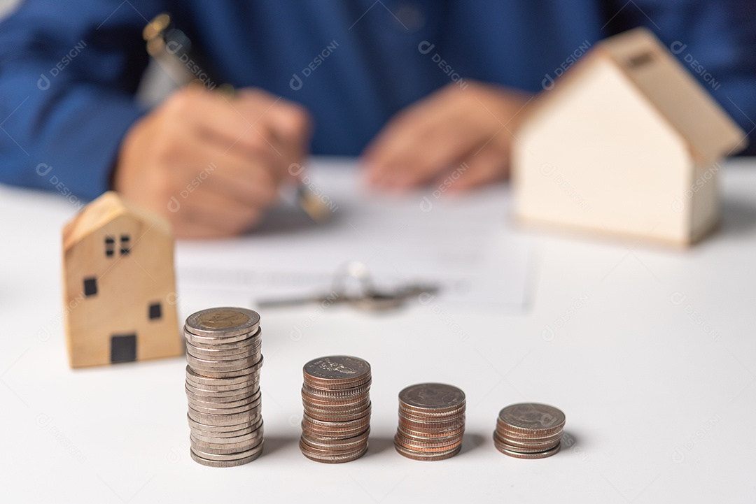 Jovem empresário em seu escritório