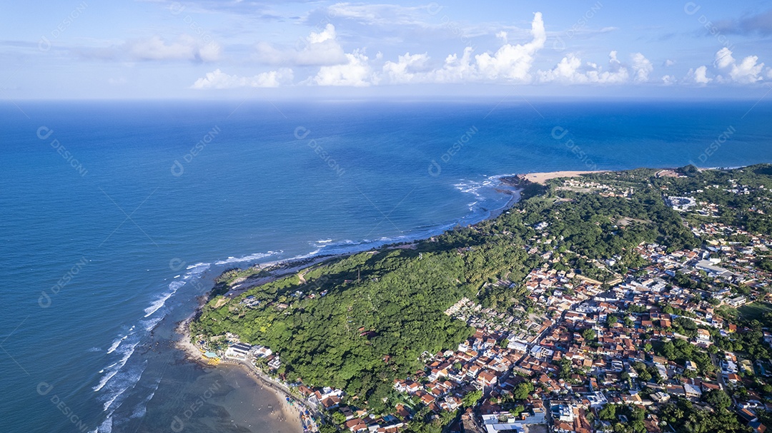 Bela vista aérea da cidade e praia de Pipa em Natal
