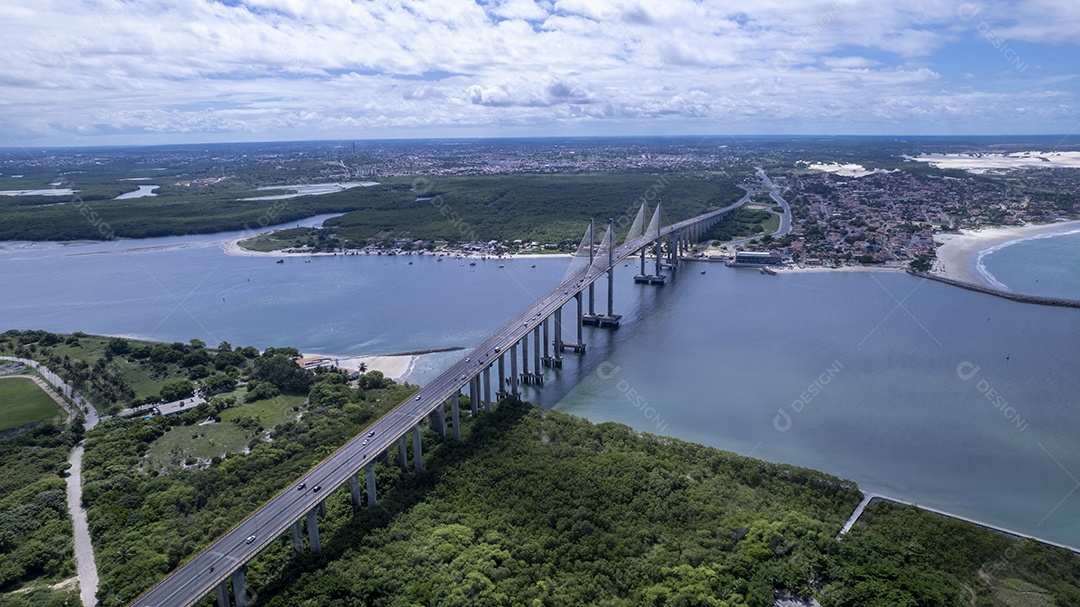 Visão aérea da Ponte Newton Navarro em Natal Rio Grande do Norte