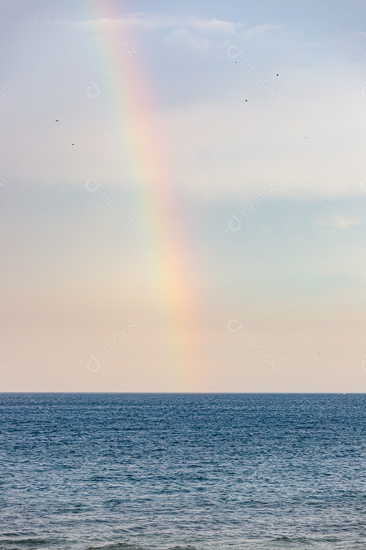 Arco-íris na praia de Copacabana