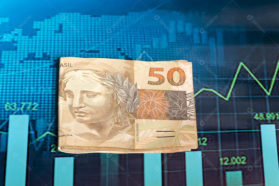 Cinquenta reais em espécie sobre gráfica