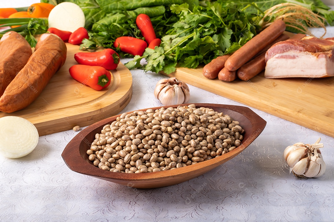 Ingredientes para feijão tropeiro deliciosos
