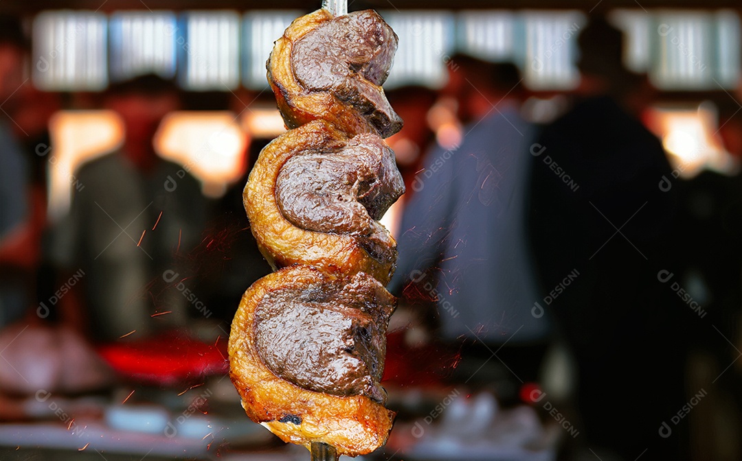 Picanha churrasco sobre espeto