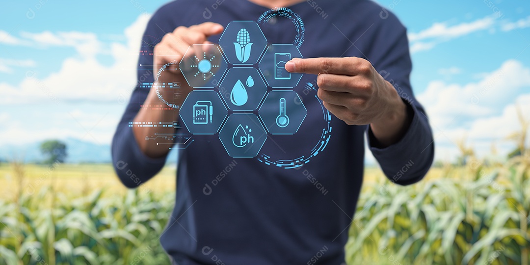 Homem jovem empresário mexendo em seu celular smartphone