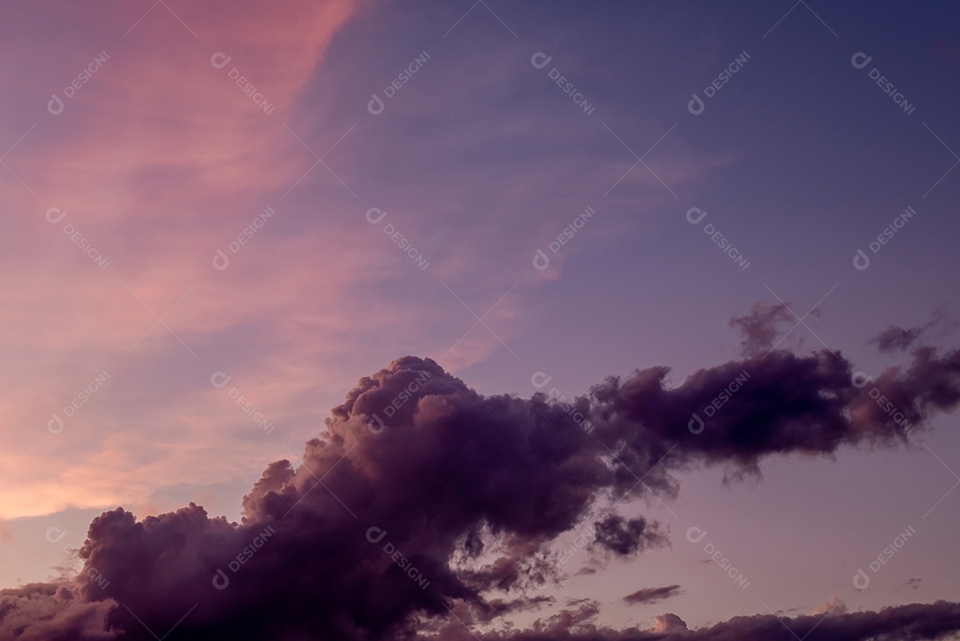 Céu lindo ao entadercer