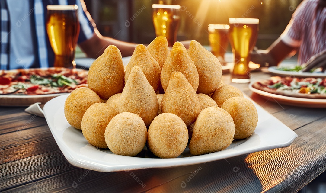 Coxinhas tradicionais de frango
