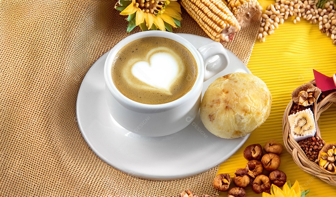 Café com pão de queijo
