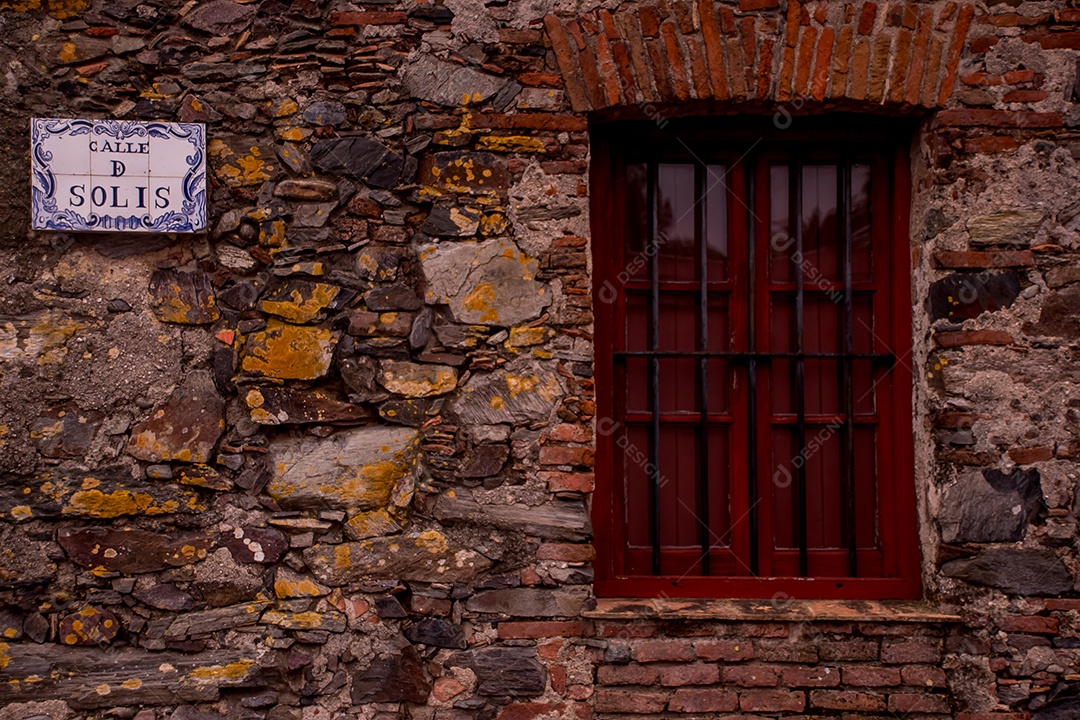 Rua na parte histórica da cidade de Colonia del Sacramento