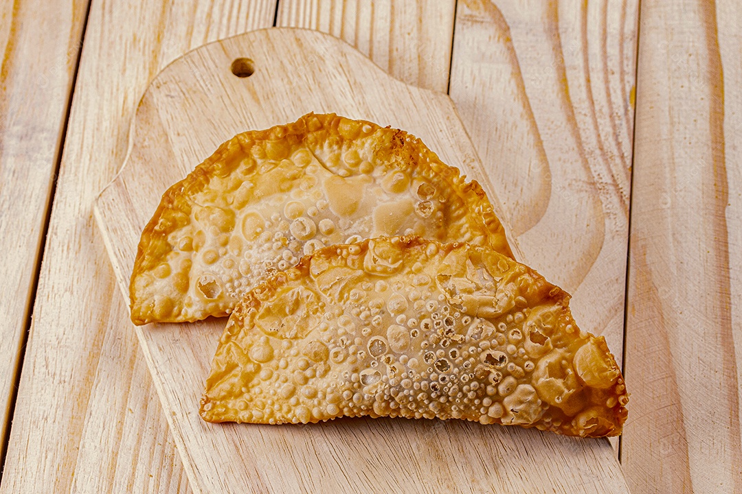 Pastel de feira delicioso