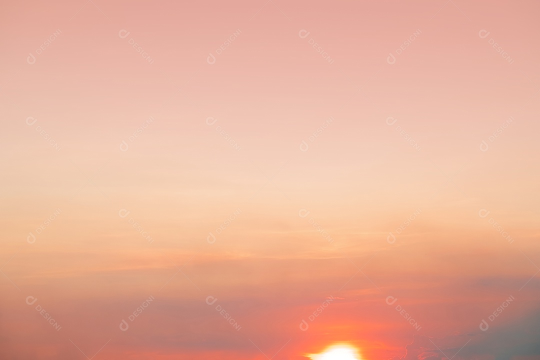 Pôr do sol no céu