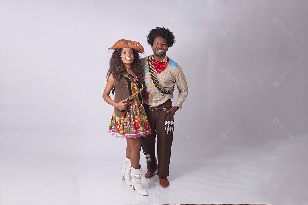 Casal vestidos para quadrilha junina traje lampião e maria bonita