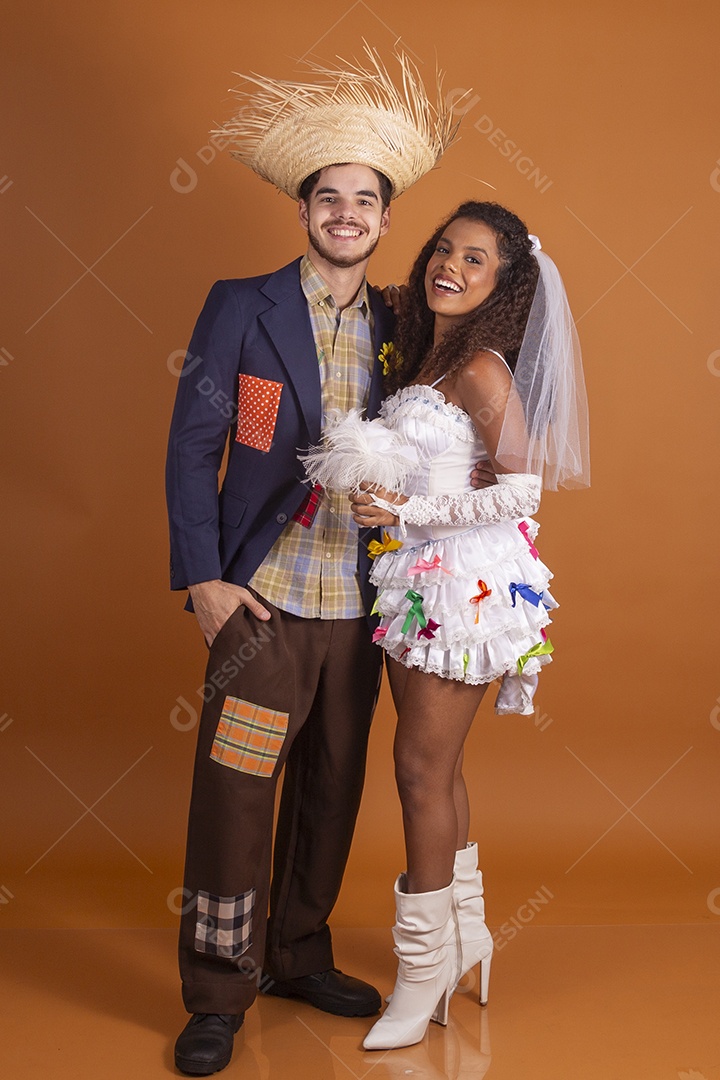 Casal de noivos juninos para festa de são joão