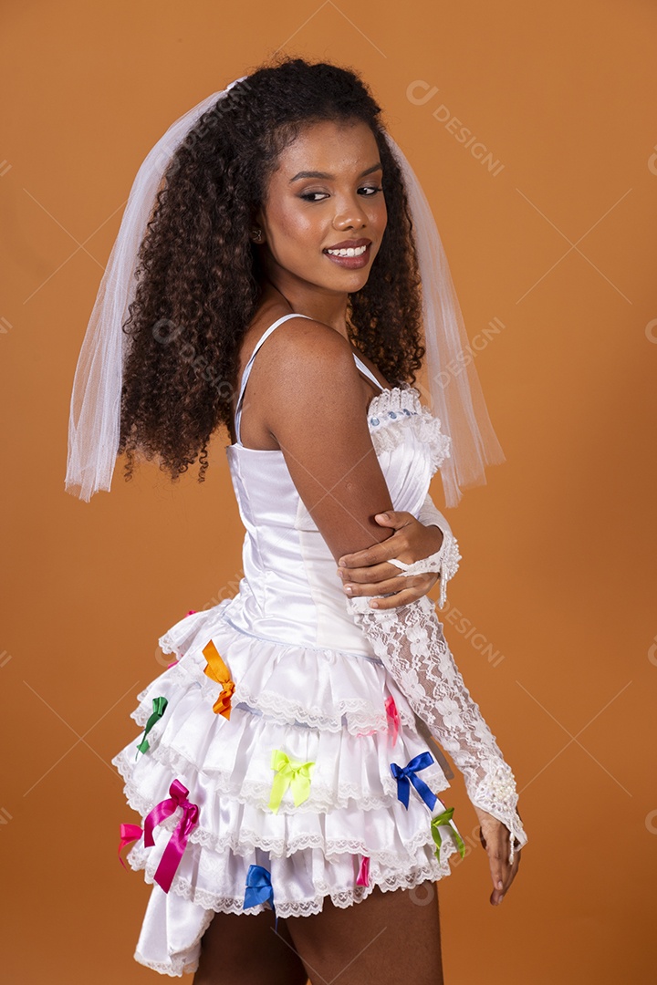 Noiva de quadrilha uma linda jovem morena