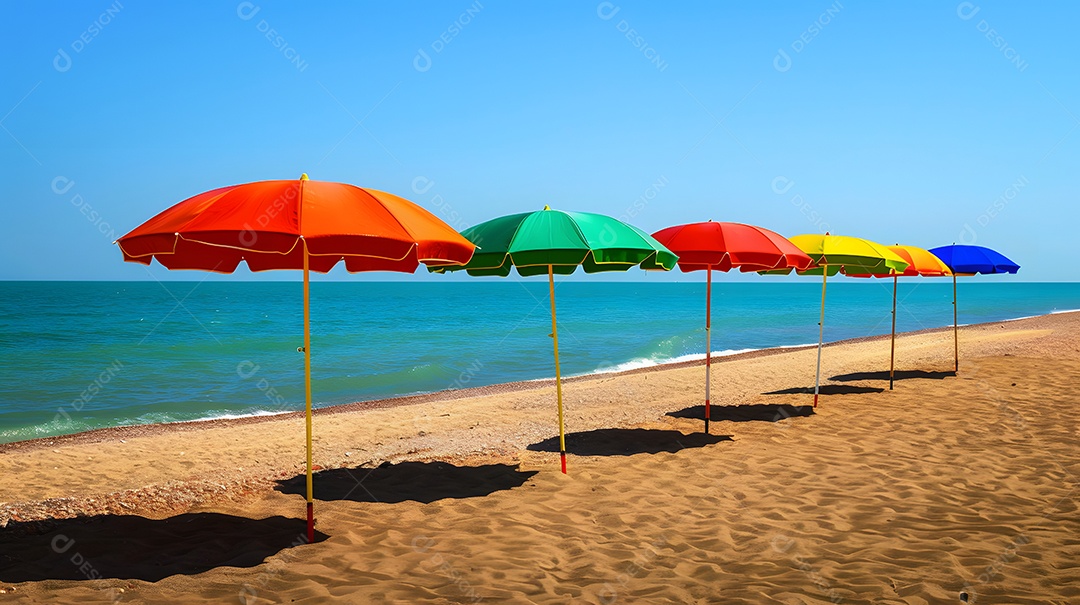 Guarda chuvas coloridos vibrantes alinhados em uma costa arenosa