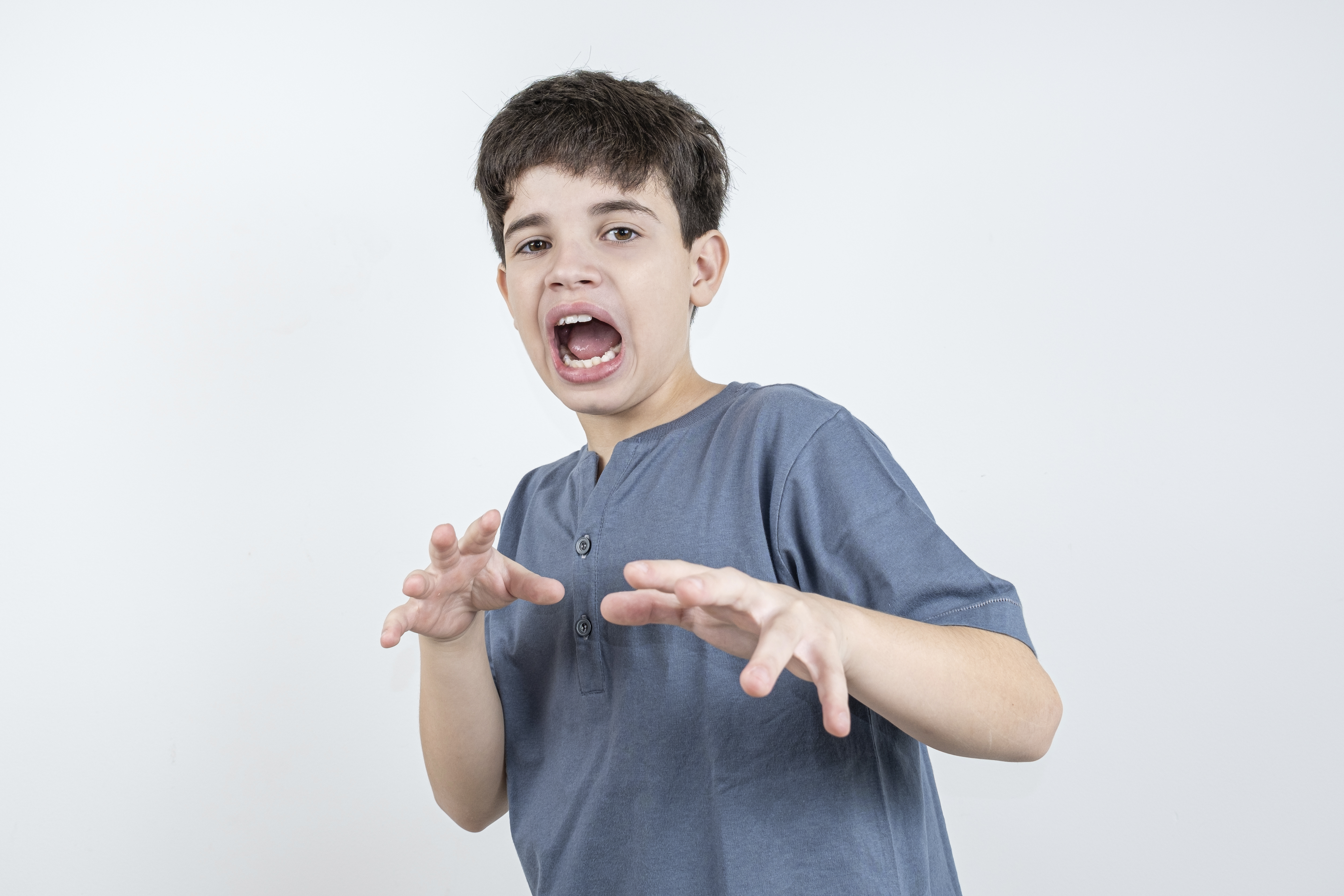 Garoto assustado