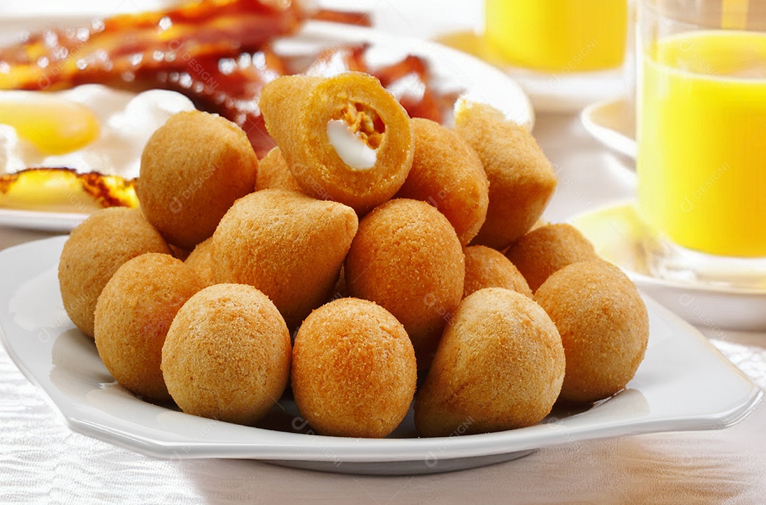 Coxinha de frango com catupiry