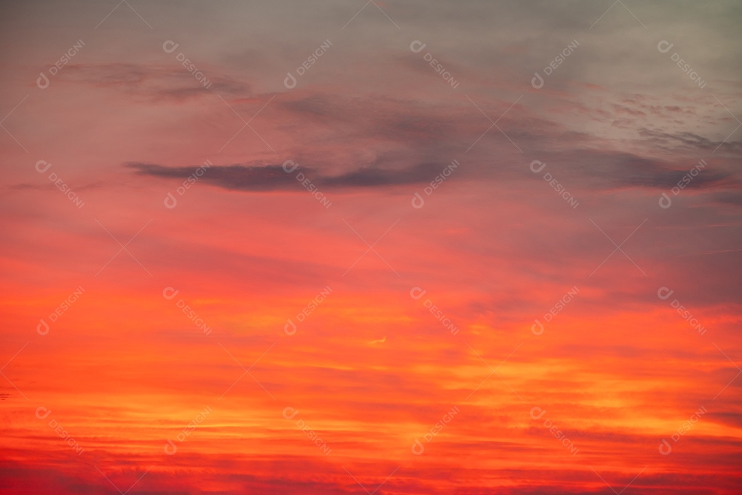 Céu perfeito ao entardecer