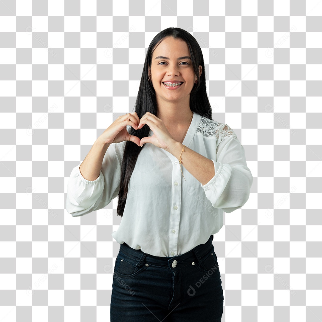 Mulher com Camisa Branca Sorrindo PNG Transparente
