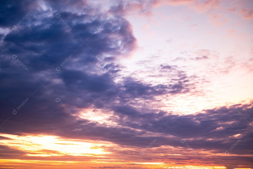 Fundo de céu com nuvens linda