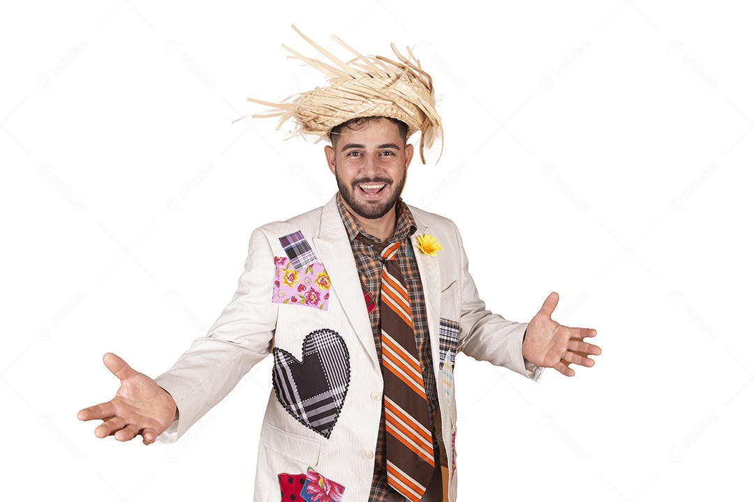 Homem jovem usando roupas típicas de festa junina