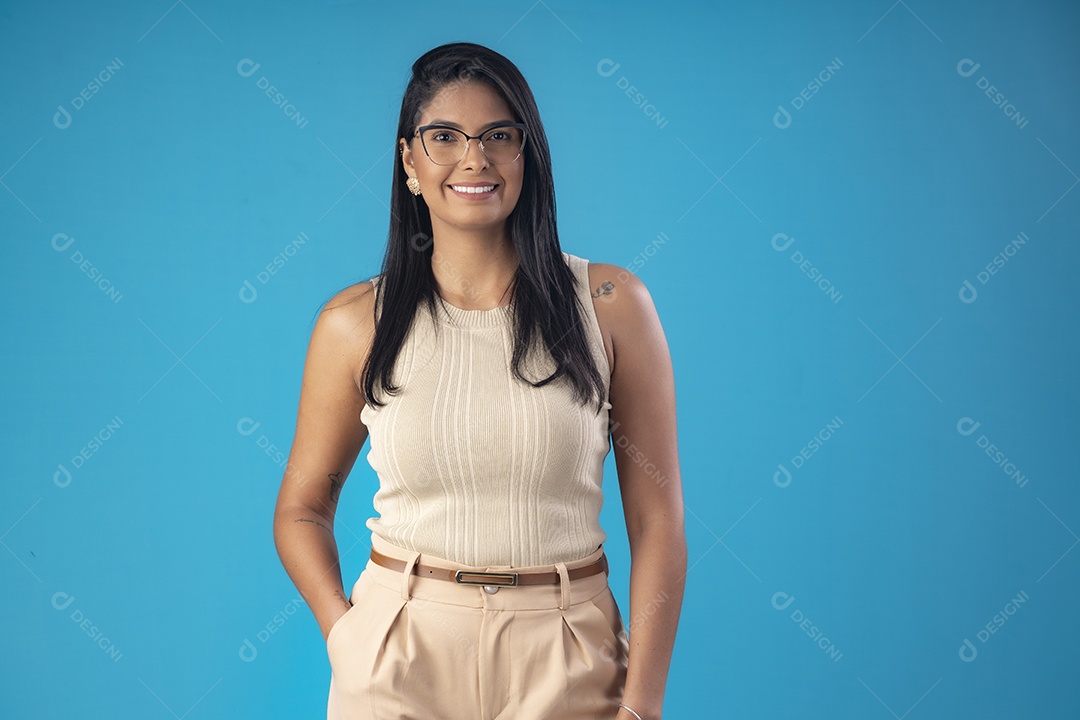 Mulher elegante e linda