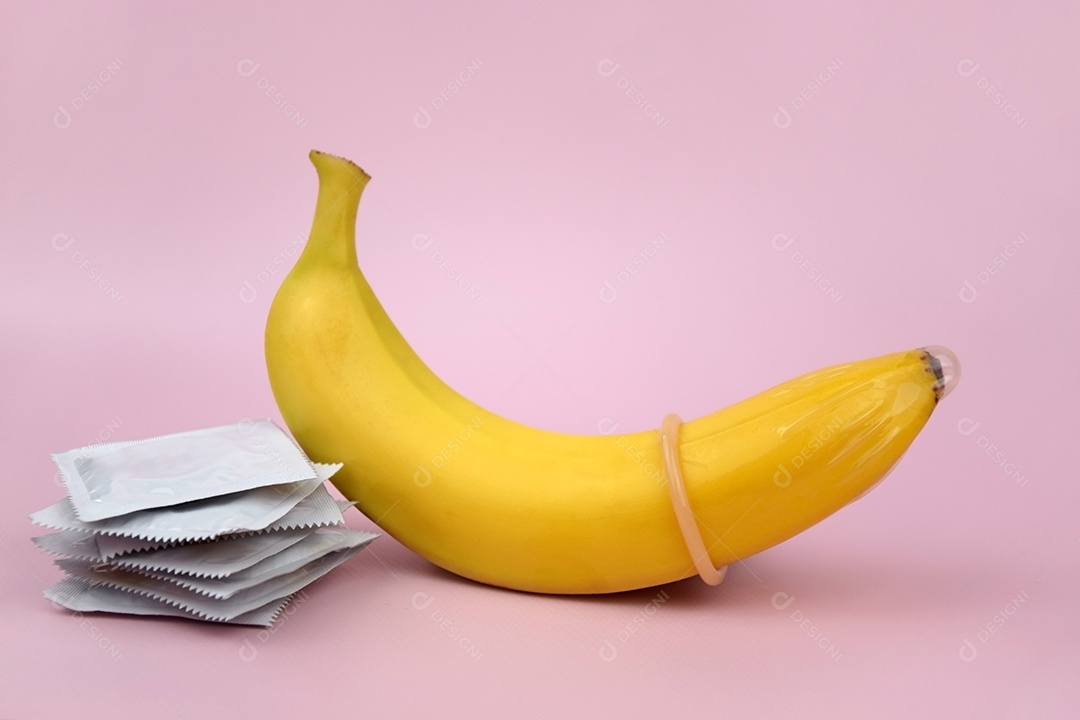 Banana com preservativo