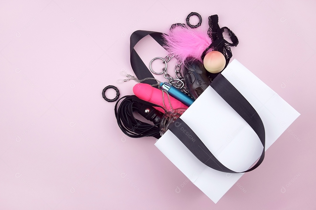 Saco com fantasias sexuais