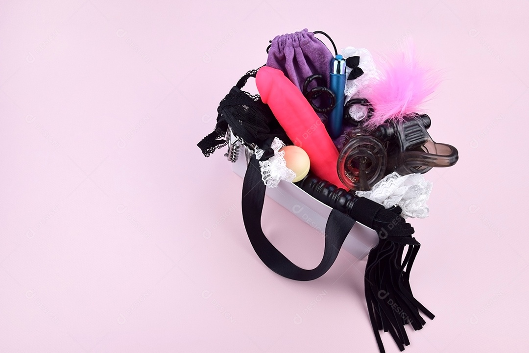 Saco com fantasias sexuais