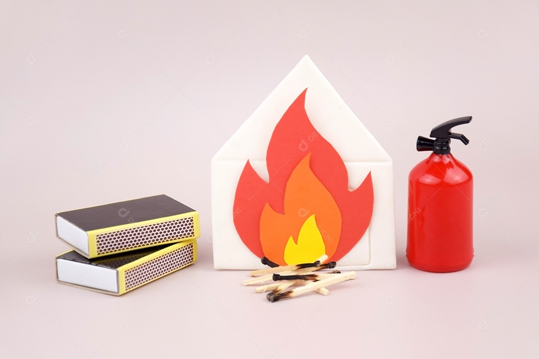 Casa fogo fósforos e extintor