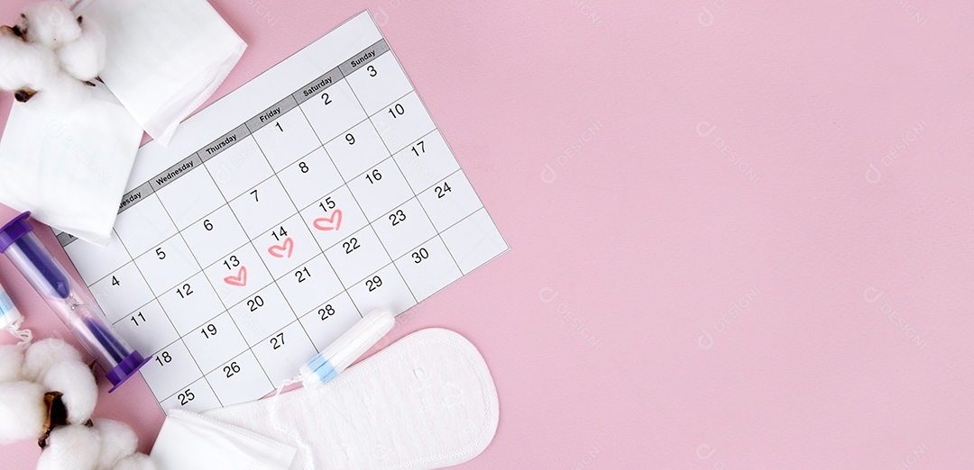 Calendário absorventes e algodão representa ao período menstrual