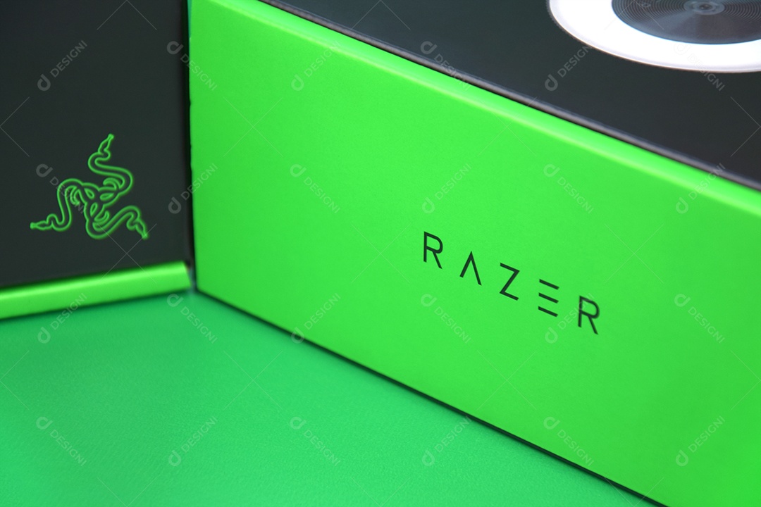 Caixa de eletrônicos da razer