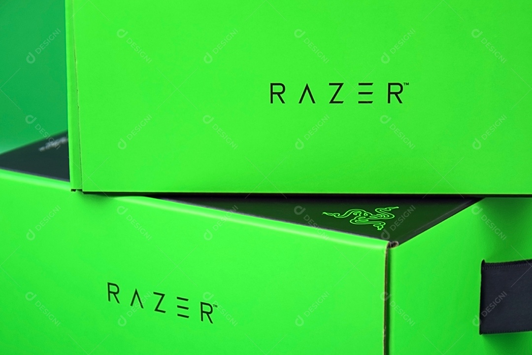 Caixa de eletrônicos da razer