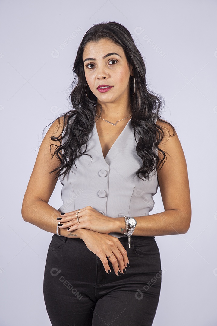 Mulher estilosa e elegante