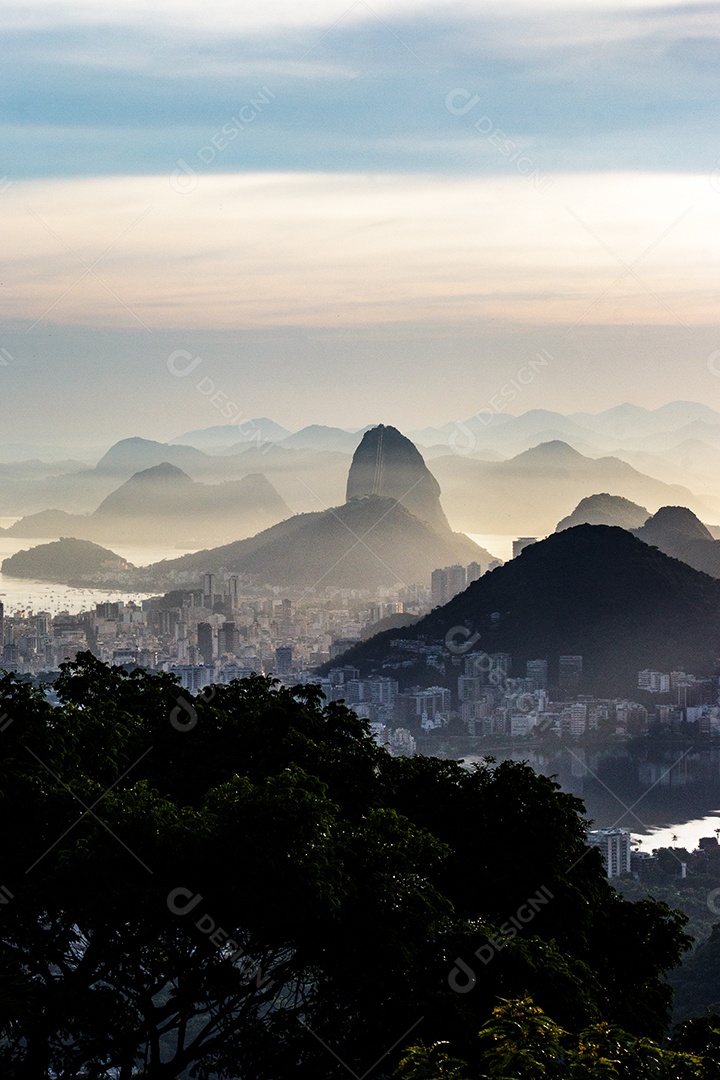 Pão de Açúcar visto do topo da vista chinesa