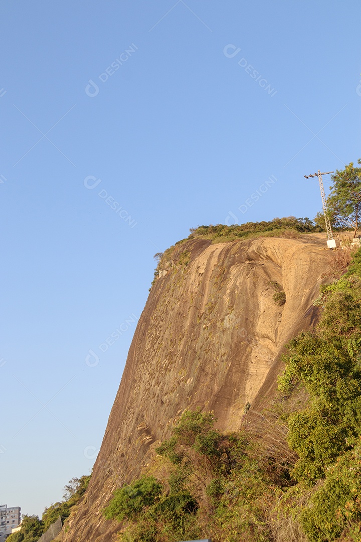 Morro do Cantagalo no bairro de Ipanema