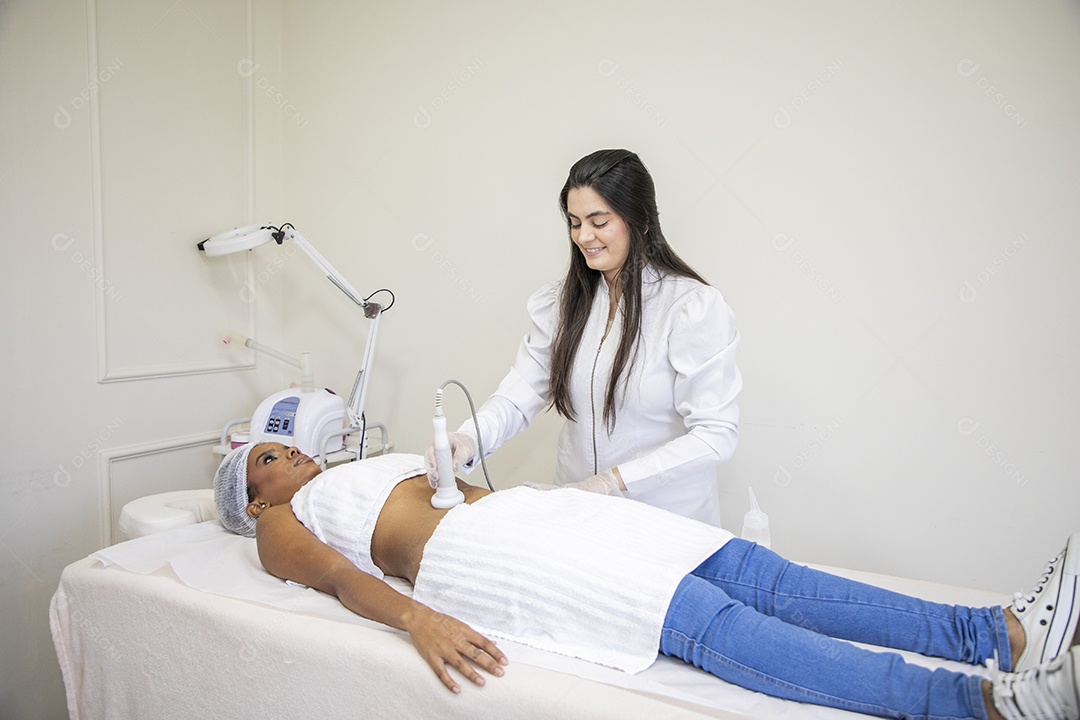 Procedimento para gordura localizada estética