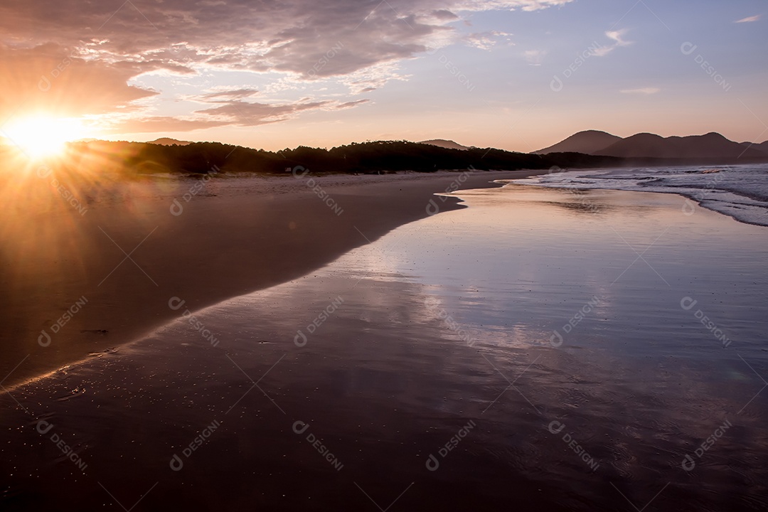 Pôr do sol na praia